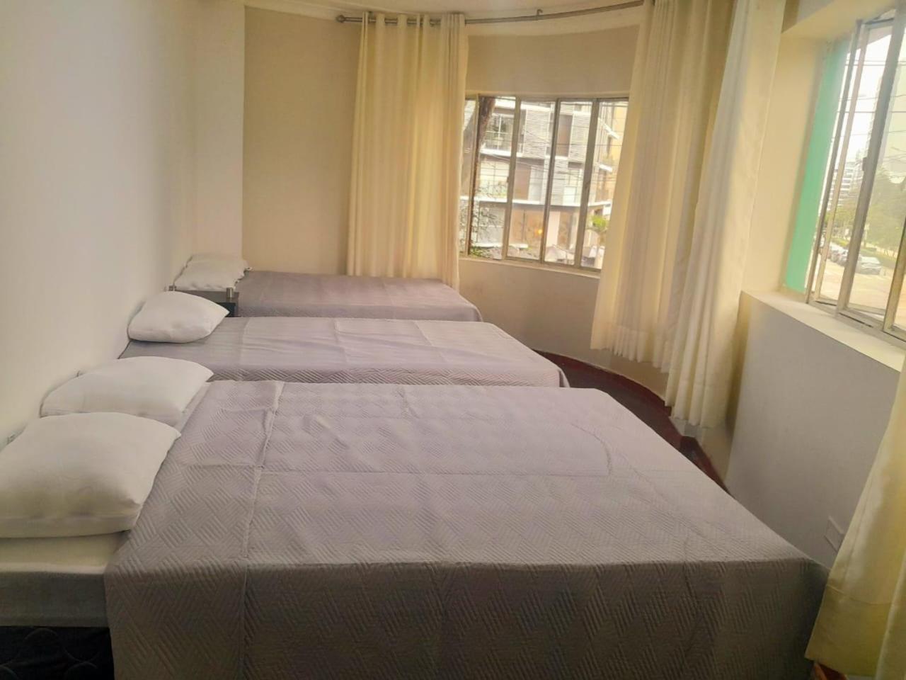 Mkl Barranco Hostel Lima Luaran gambar