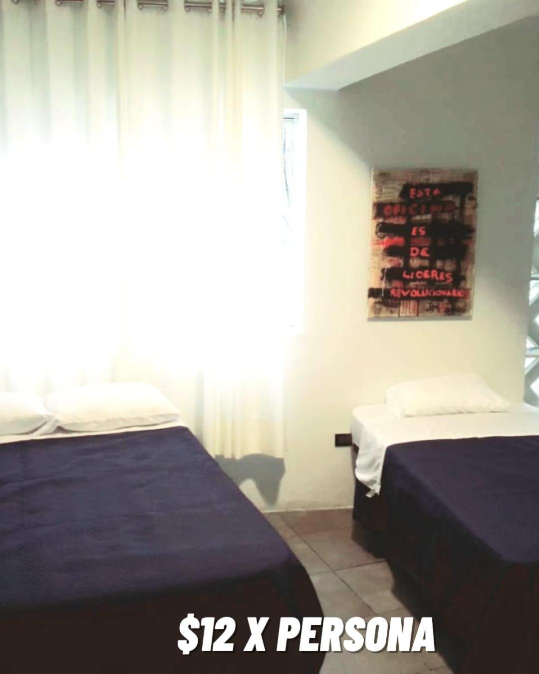 Mkl Barranco Hostel Lima Luaran gambar
